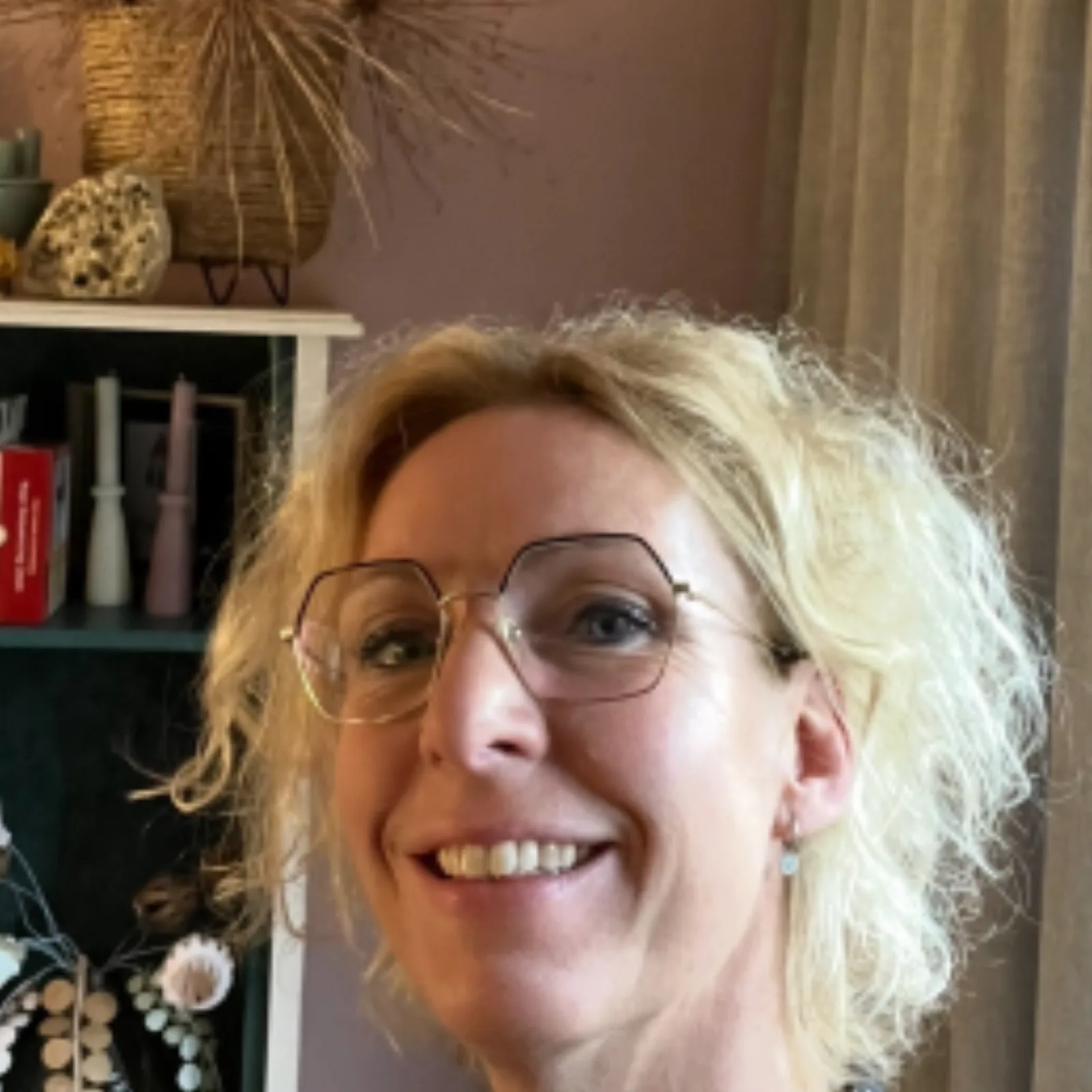 Charity van Meerode