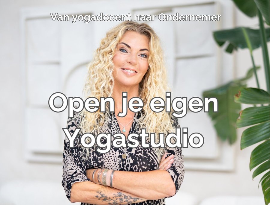 Open je eigen Yogastudio - online programma met Sandy Karsten
